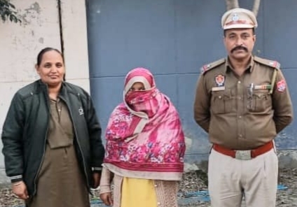 Garhshankar police arrested a woman with 151 bottles of illegal liquor, a case was registered